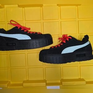 SOLD**  Puma X Dua Lipa Low Platform EUC